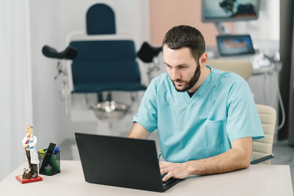 Quanto de imposto paga um dentista?